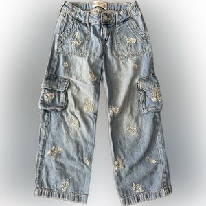 Abercrombie Kids Low Rise Baggy Floral Embroidery